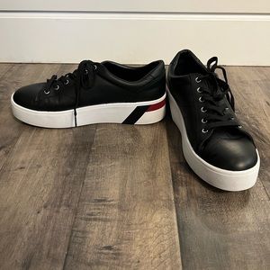Women’s Marc Fisher leather sneakers